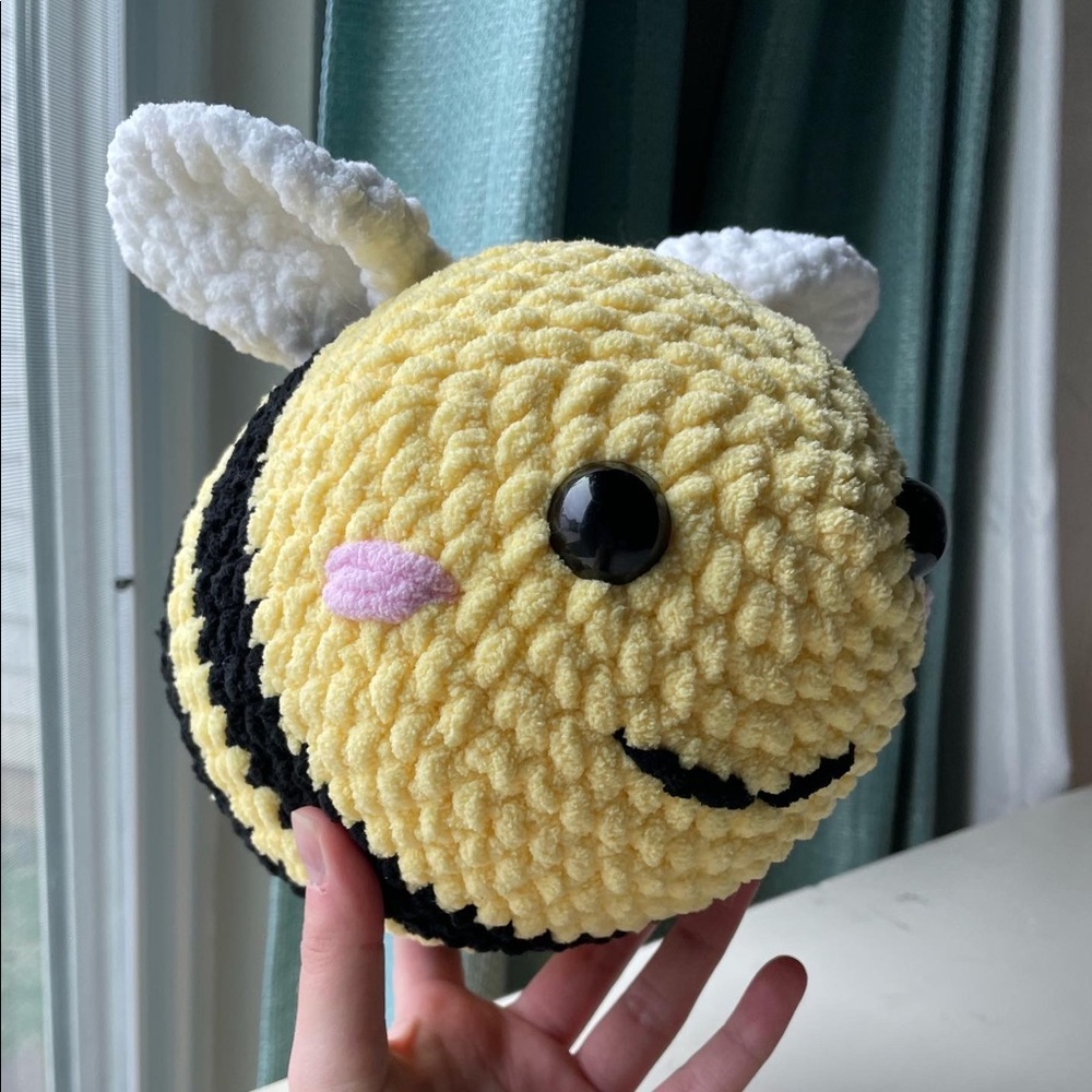 Crochet Bee